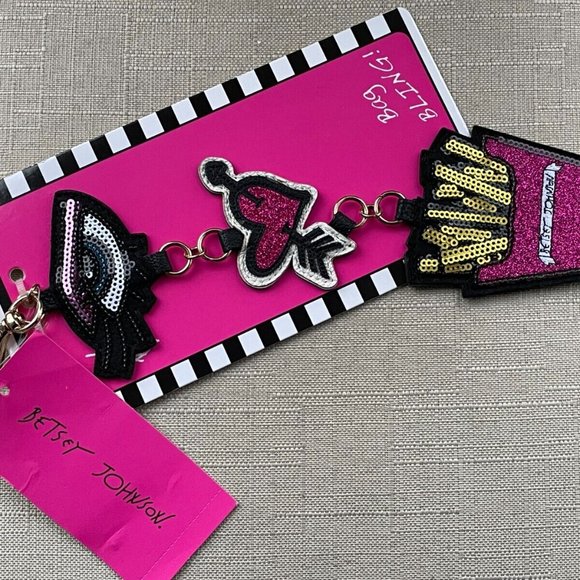 Betsey Johnson Keys Holder Sequin Fries Charms Key chains Keyrings New - Picture 2 of 6